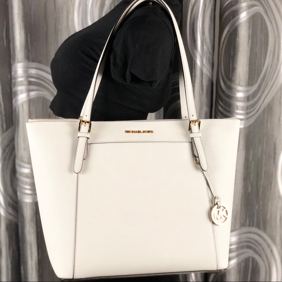 1 DAY SALE! Michael Kors Ciara Large Zipper Tote - Picture 4 of 8